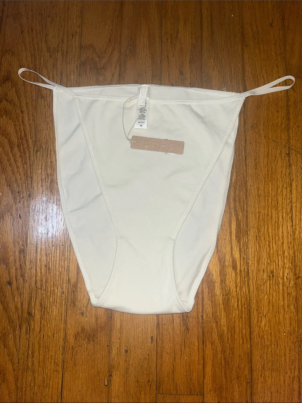 NWT Skims Cream High-Cut String Bikini Panties Size 4X